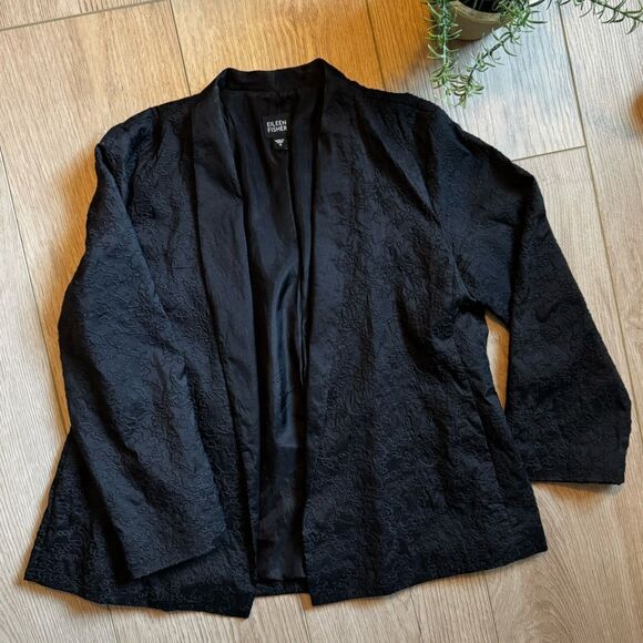 EILEEN FISHER BLACK 100% SILK JACKET SIZE SMALL PERFECT CONDITION - Picture 2 of 10